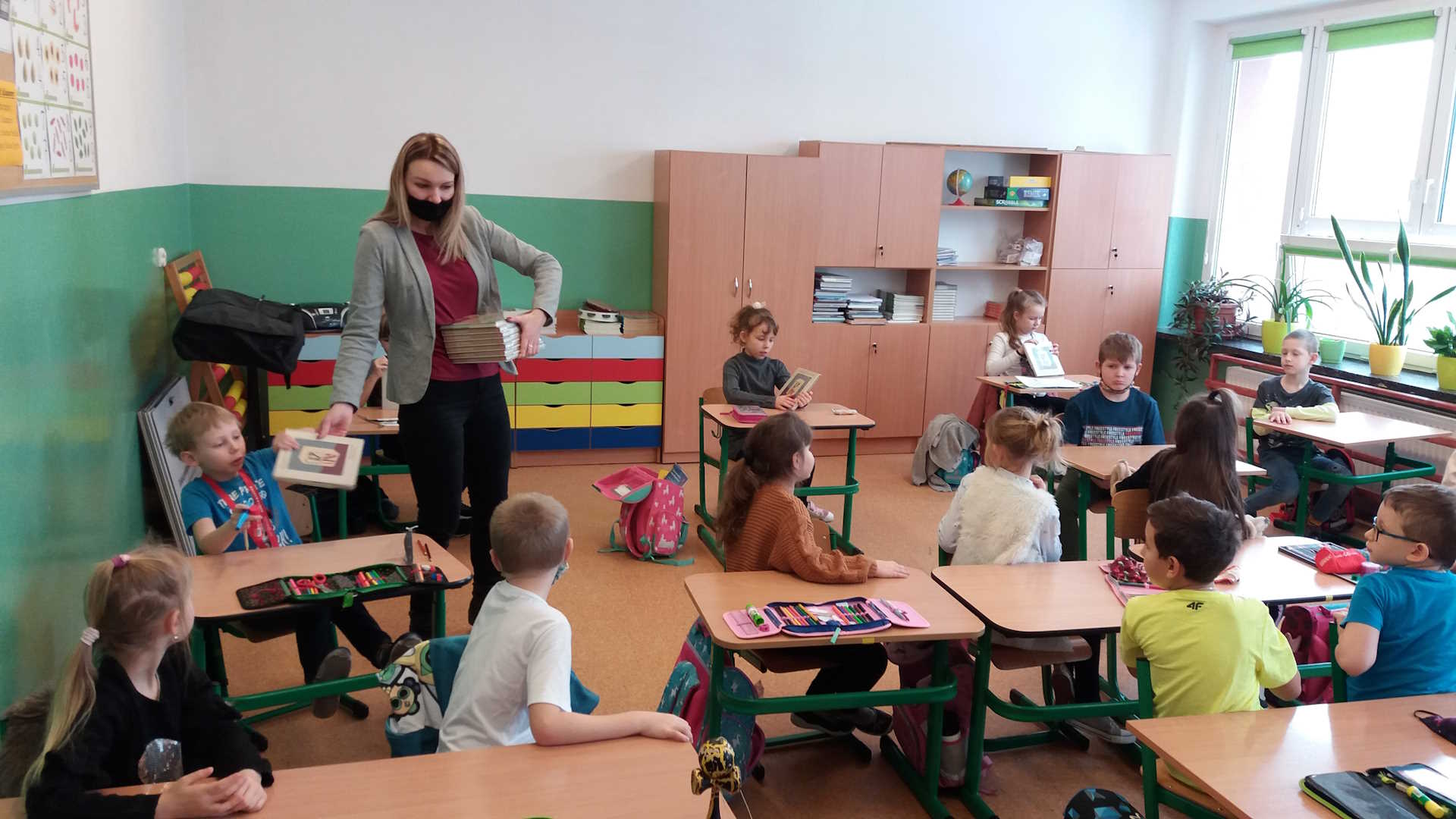 spotkanie w bibliotece szkolnej