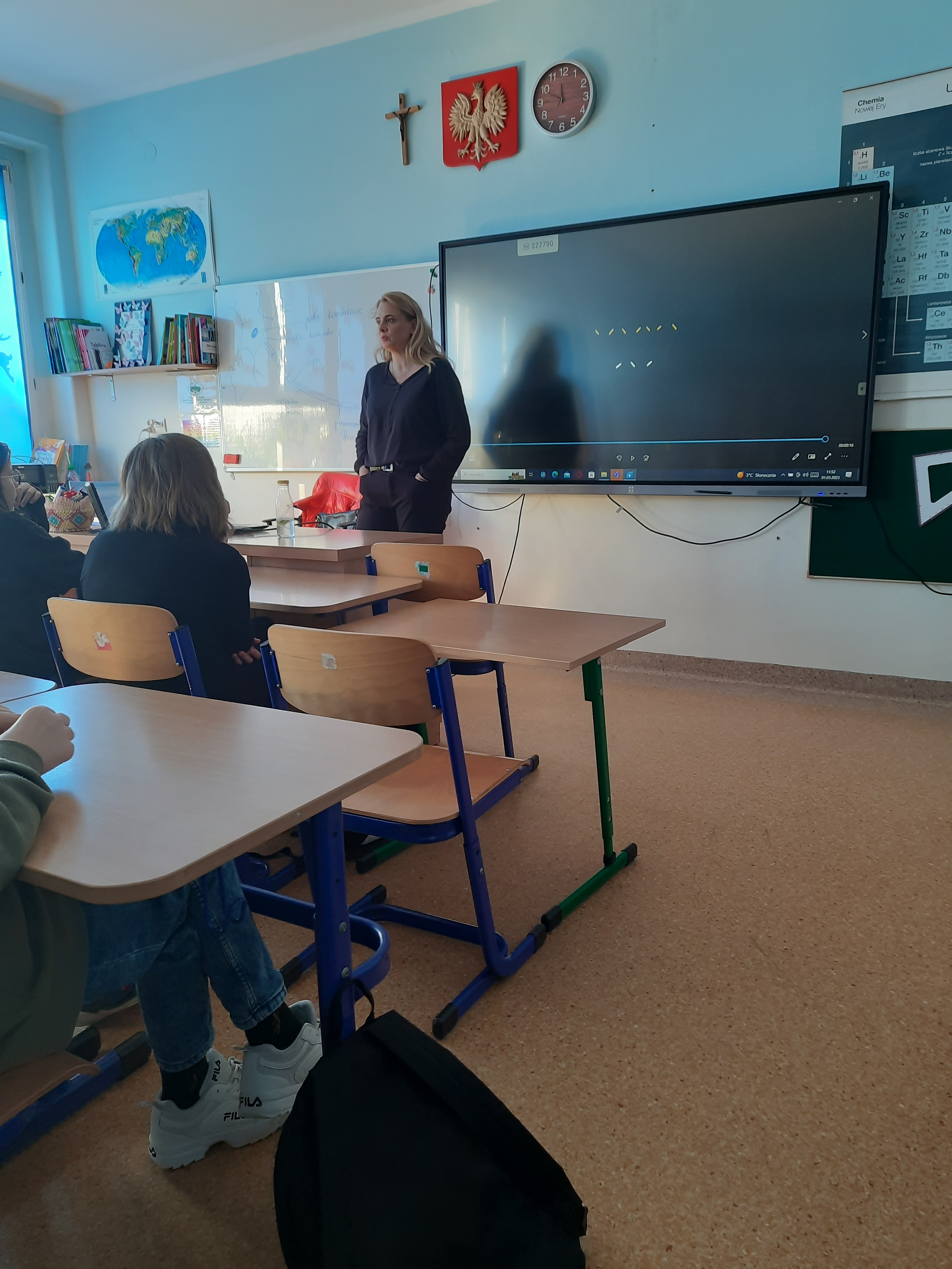 "Włącz myślenie, odrzuć uzależnienie. Program profilaktyki uzależnień behawioralnych"