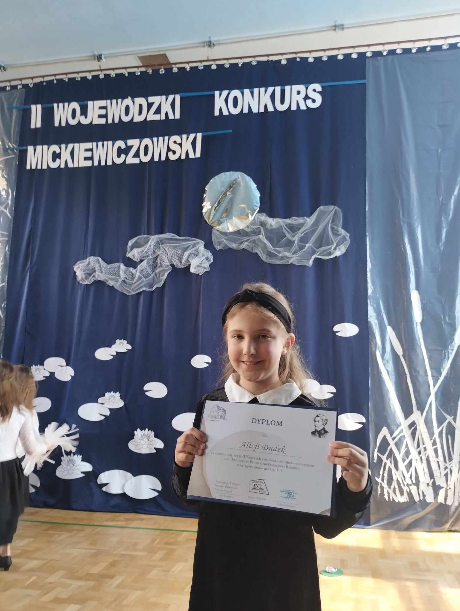 I miejsce w Wojewódzkim Konkursie Mickiewiczowskim I miejsce w Wojewódzkim Konkursie Mickiewiczowskim