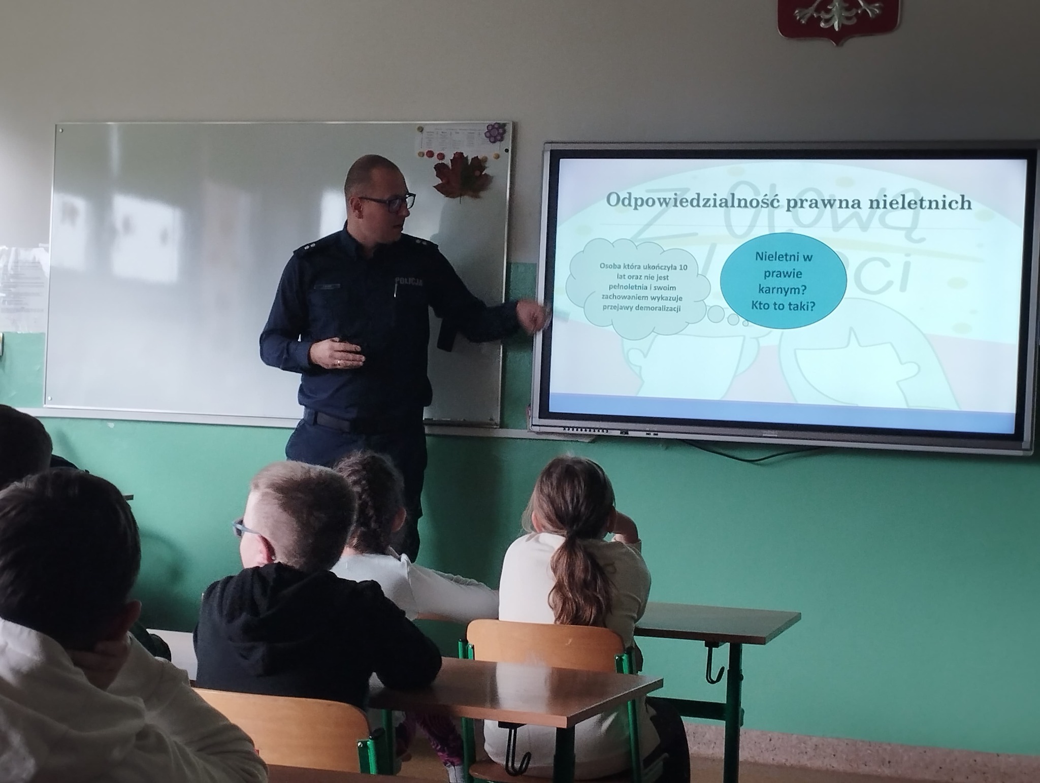 Wizyta niezwykłej ekipy policyjnej Wizyta niezwykłej ekipy policyjnej